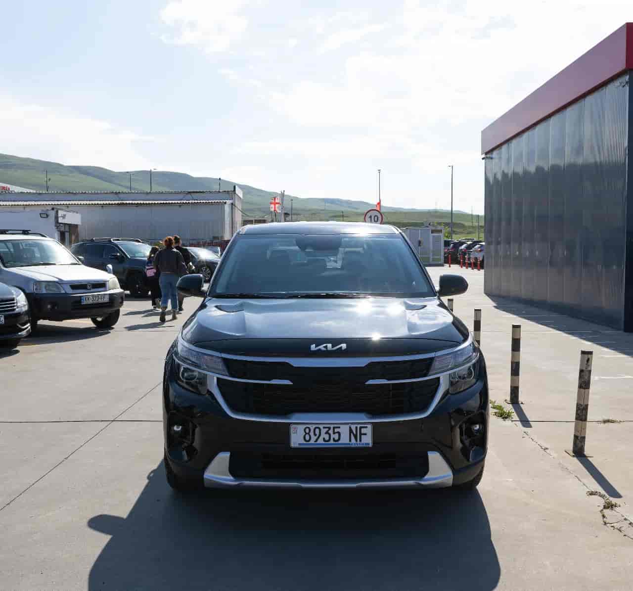 KIA Seltos - 2