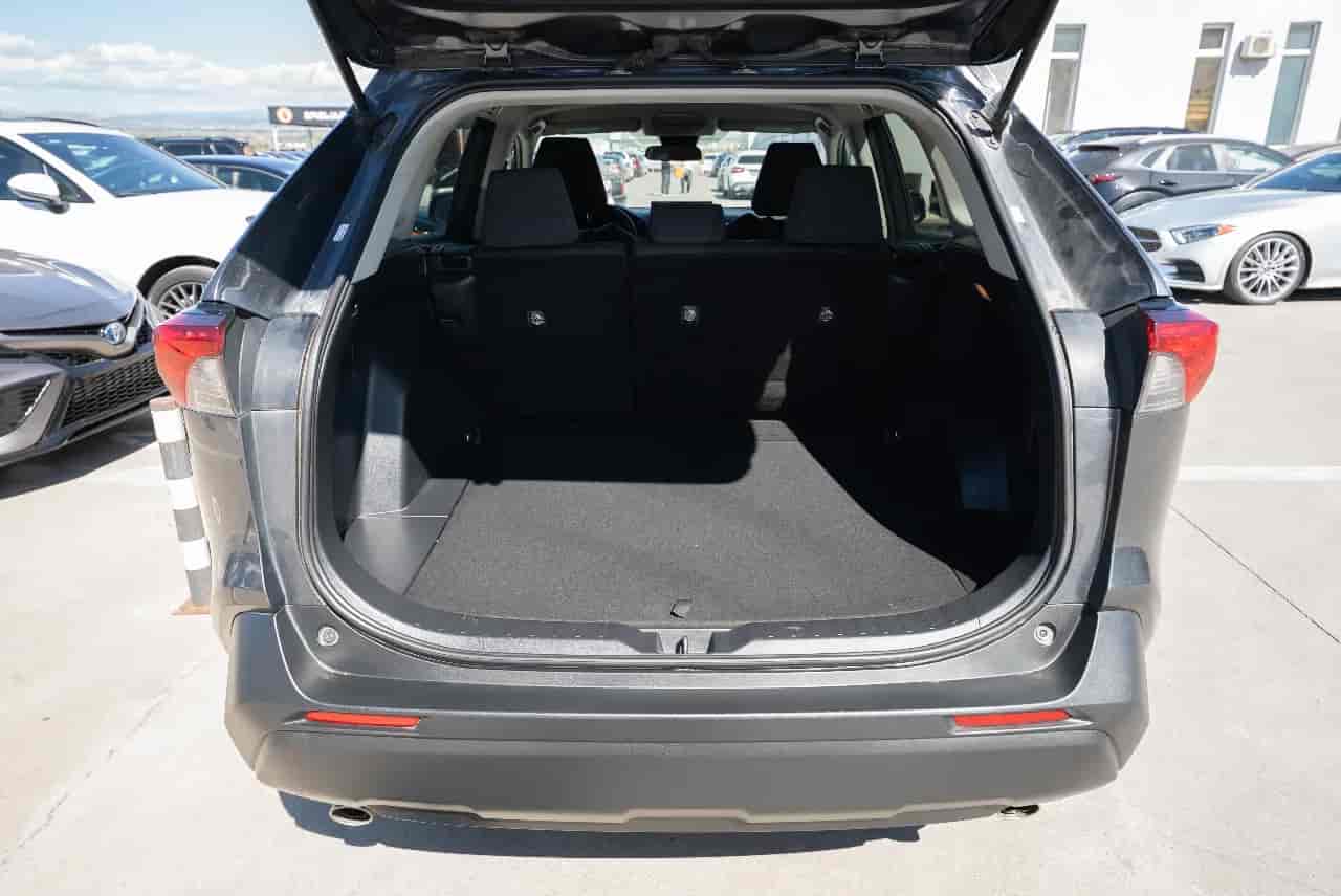 TOYOTA RAV4 - 7