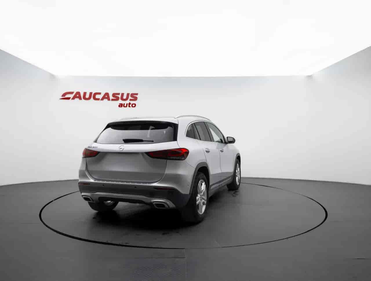 MERCEDES-BENZ GLA-Class - 4