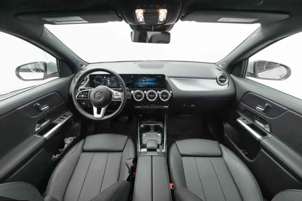 MERCEDES-BENZ GLA-Class - 9