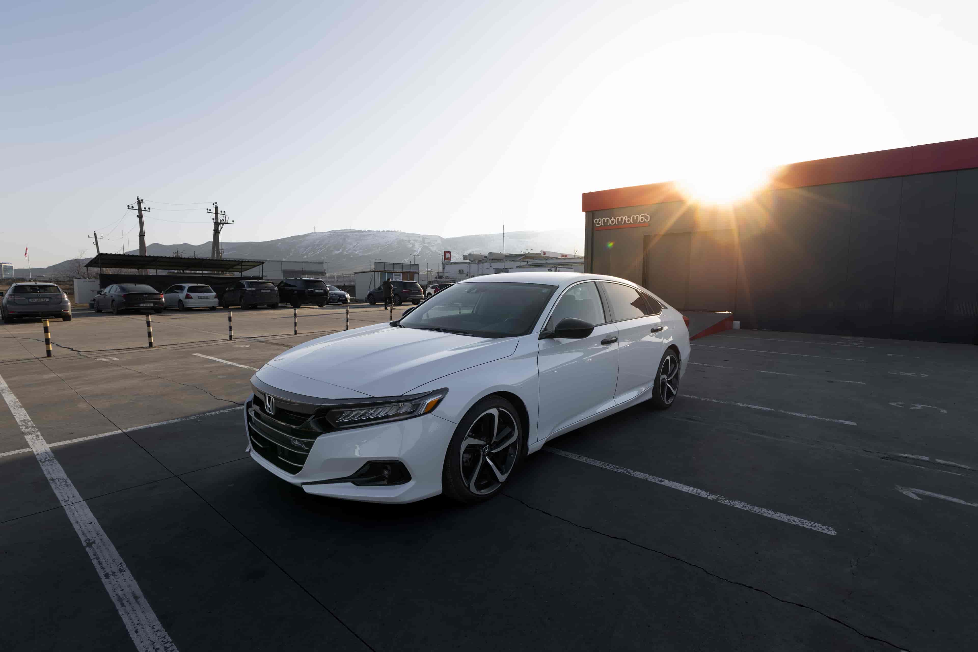 HONDA Accord - 1