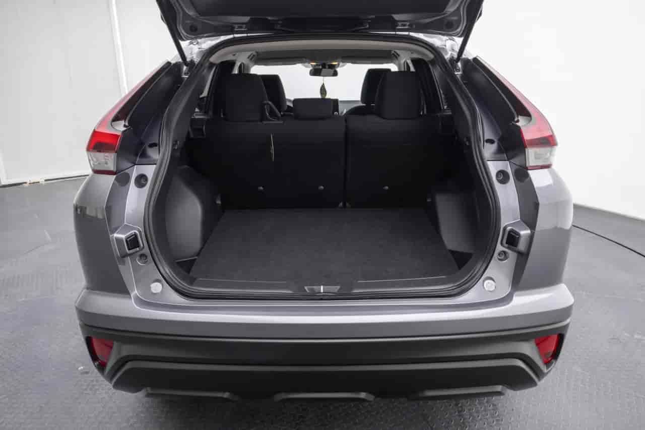 MITSUBISHI Eclipse Cross - 7