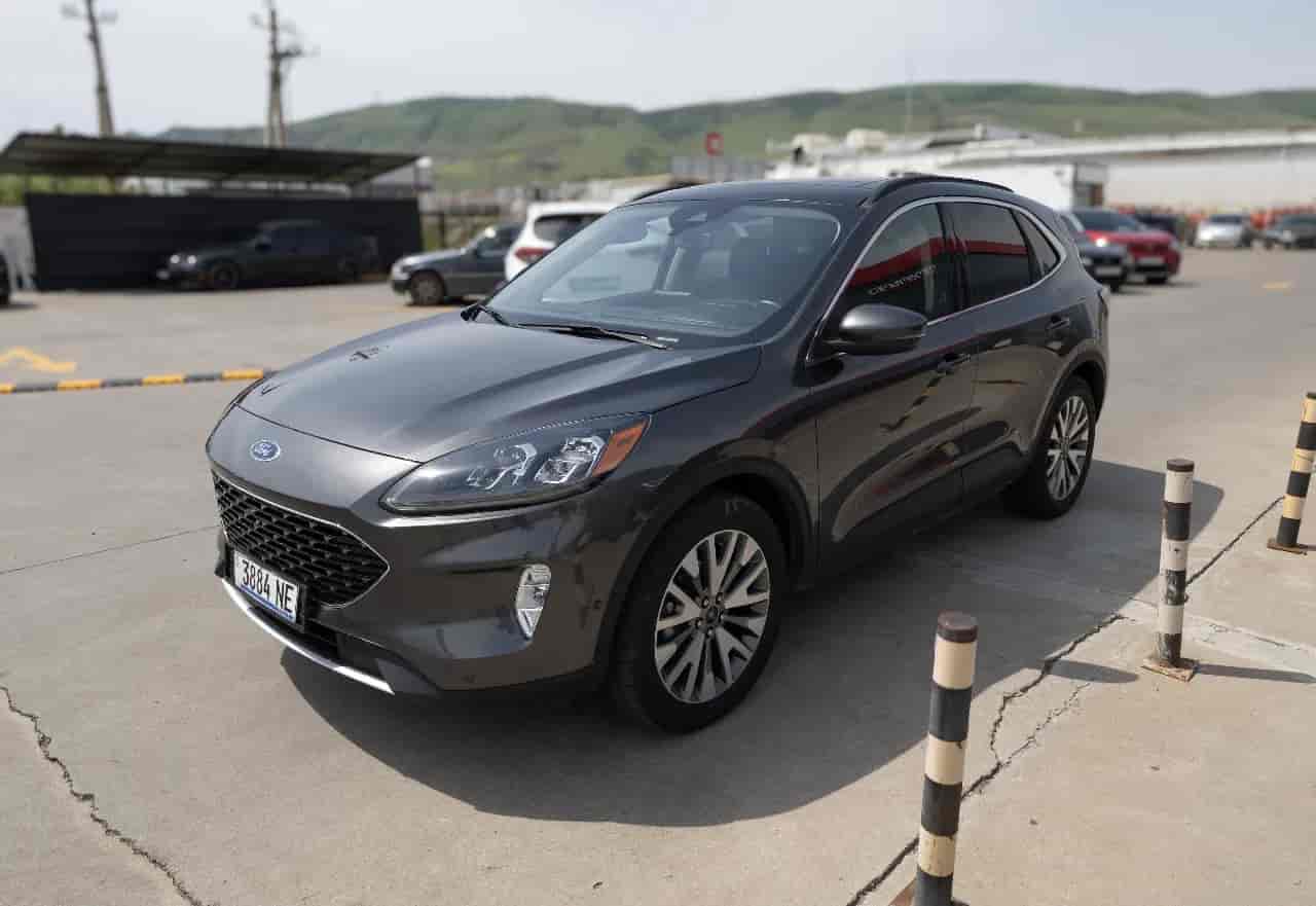 FORD Escape - 1