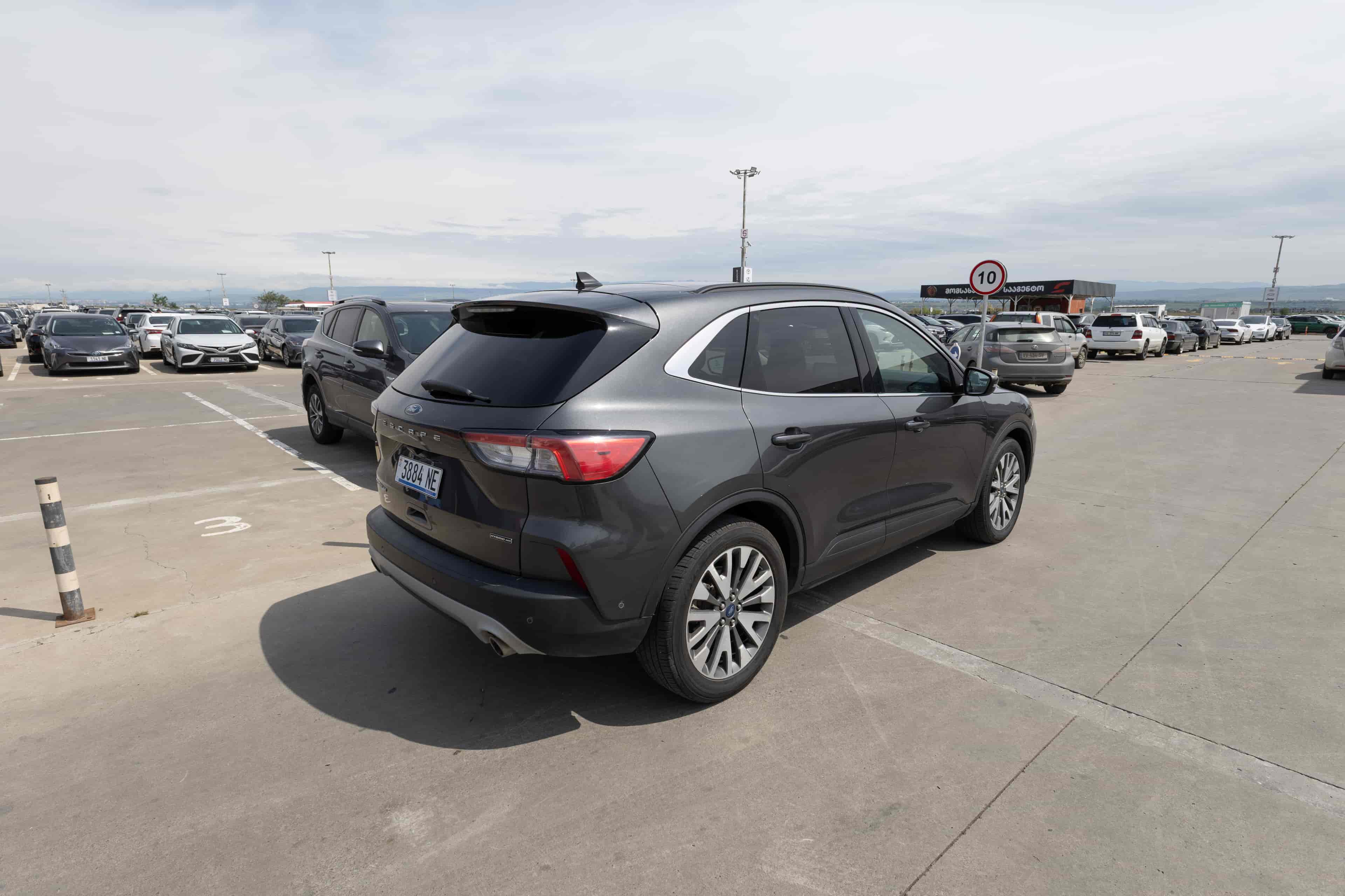 FORD Escape - 4