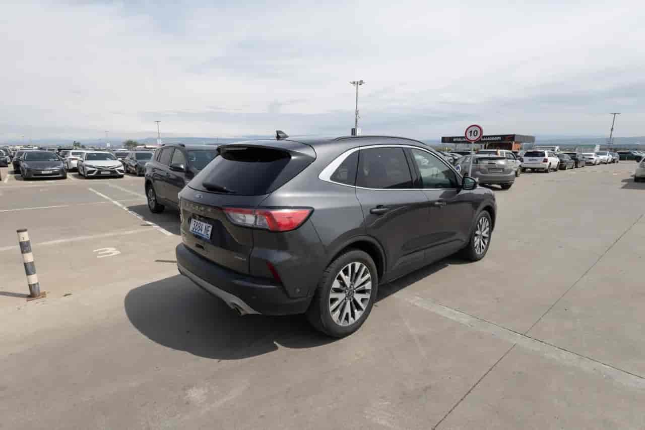 FORD Escape - 4