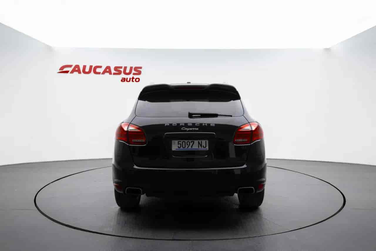 PORSCHE Cayenne - 5