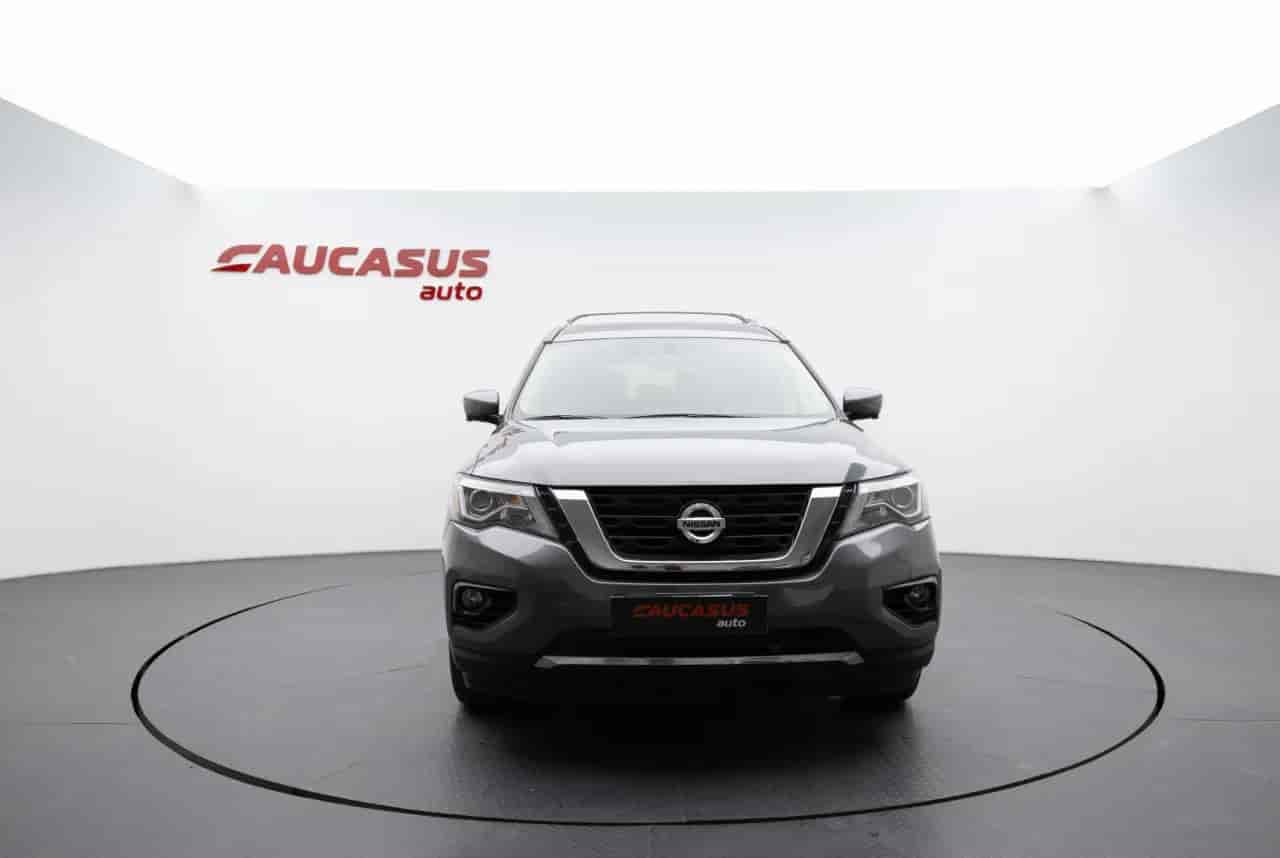 NISSAN Pathfinder - 2