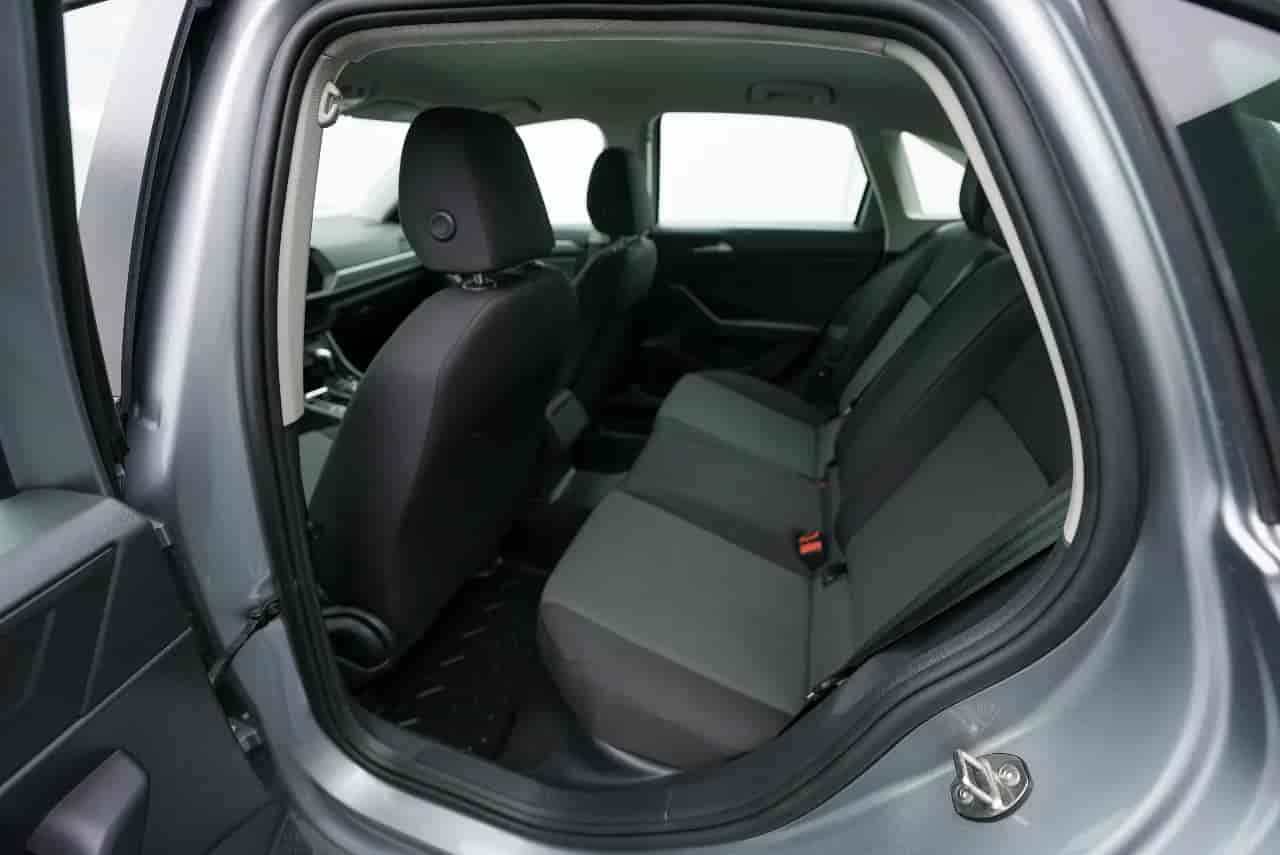 VOLKSWAGEN Jetta - 10