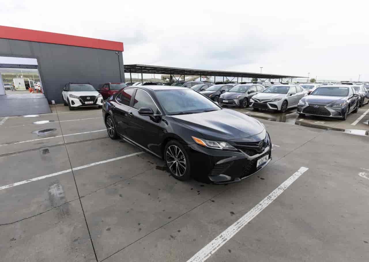TOYOTA Camry - 3