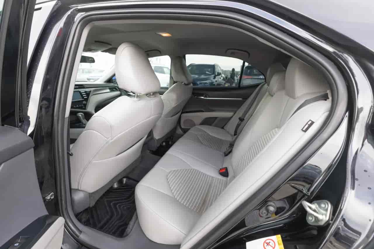 TOYOTA Camry - 8