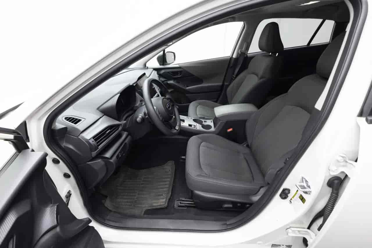 SUBARU Crosstrek - 10