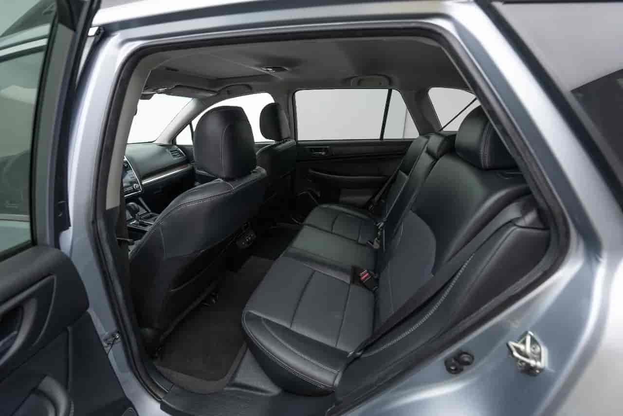 SUBARU Outback - 8