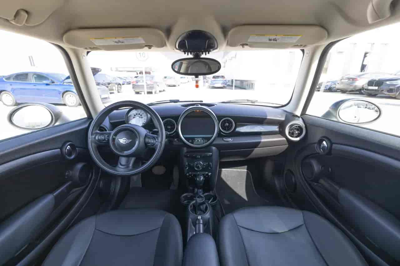 MINI Cooper - 9