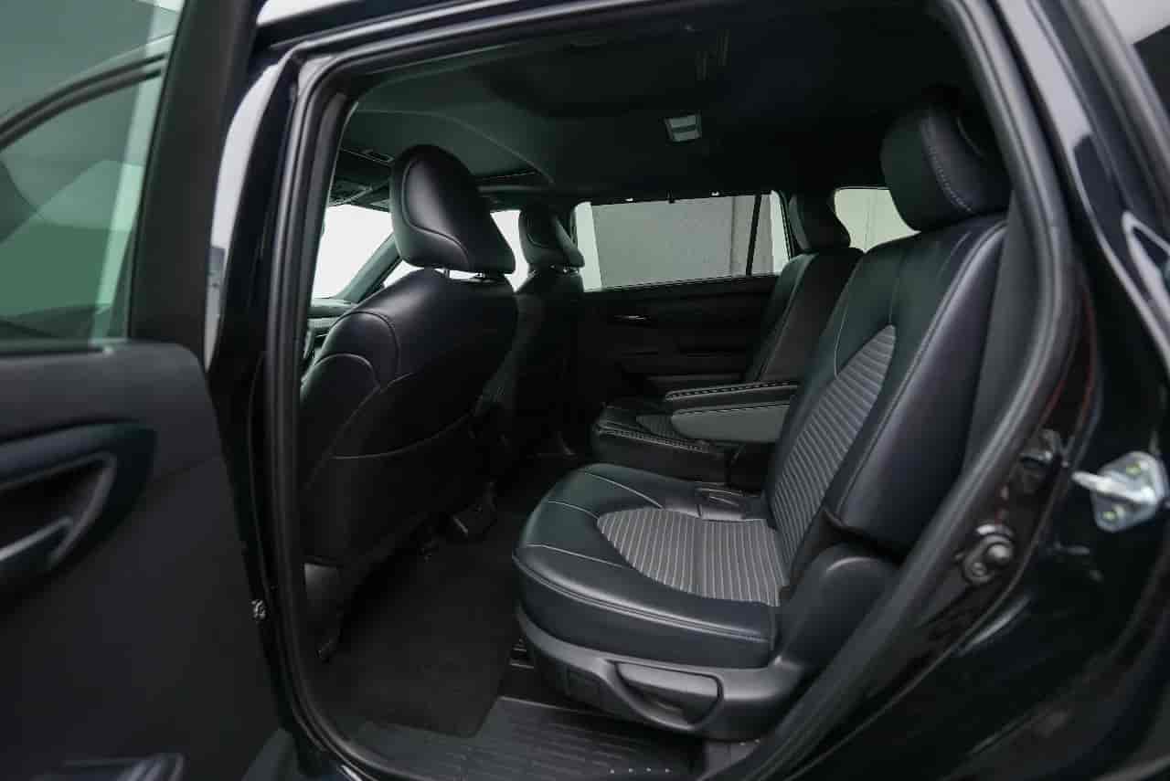 TOYOTA Highlander - 8