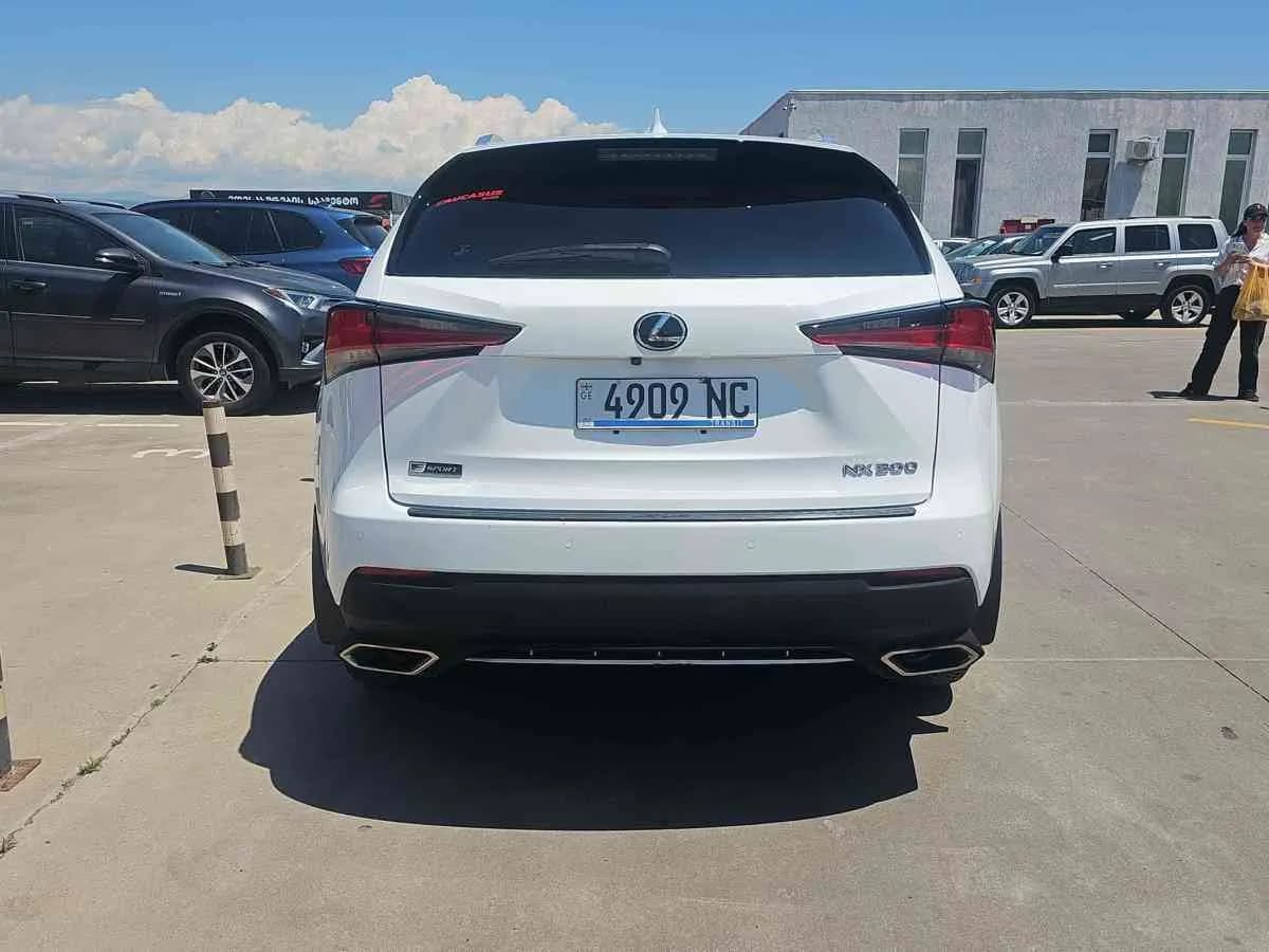 LEXUS NX 300 - 5