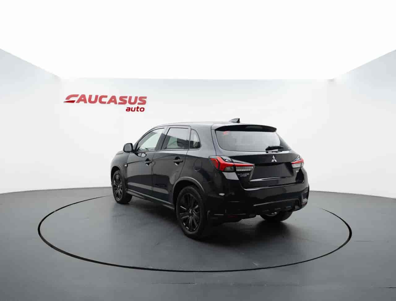 MITSUBISHI Outlander - 6