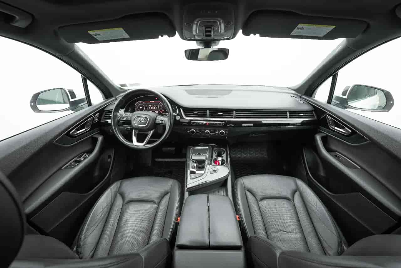 AUDI Q7 - 10