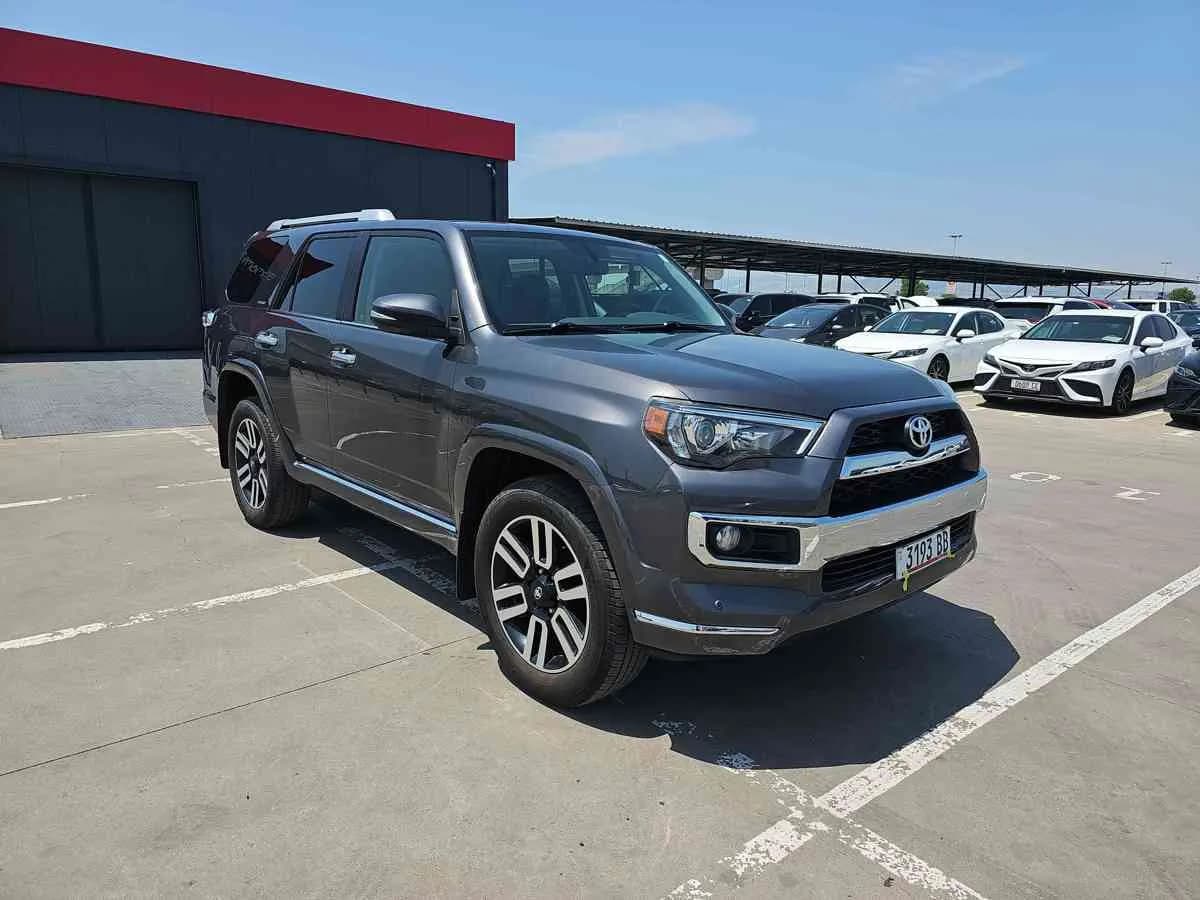 TOYOTA 4-Runner - 3