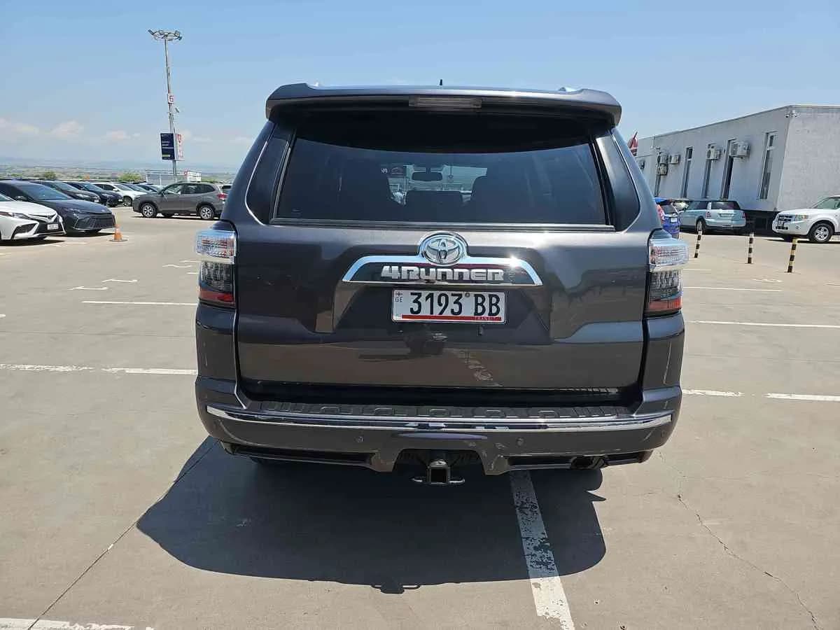 TOYOTA 4-Runner - 5