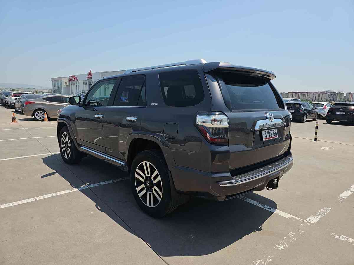 TOYOTA 4Runner - 6