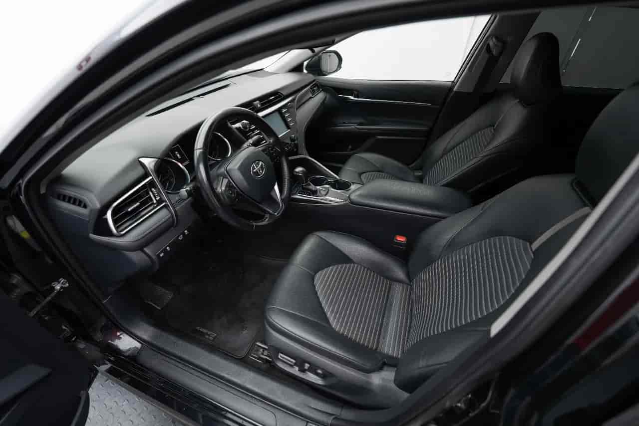 TOYOTA Camry - 10