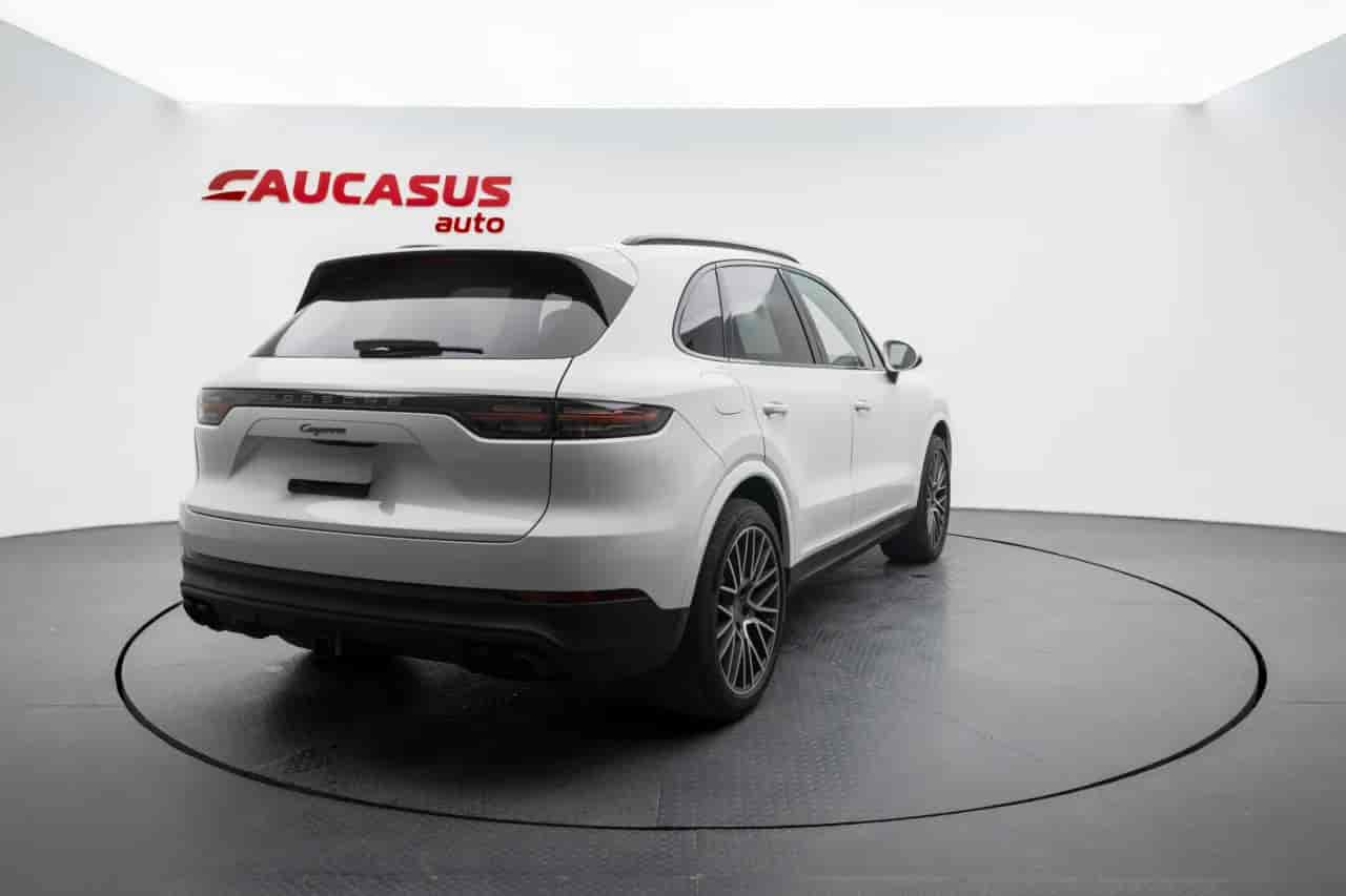 PORSCHE Cayenne - 4