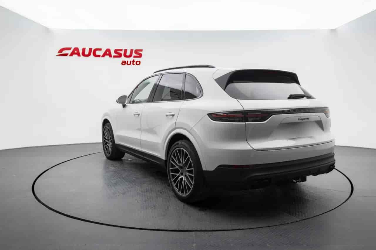 PORSCHE Cayenne - 6