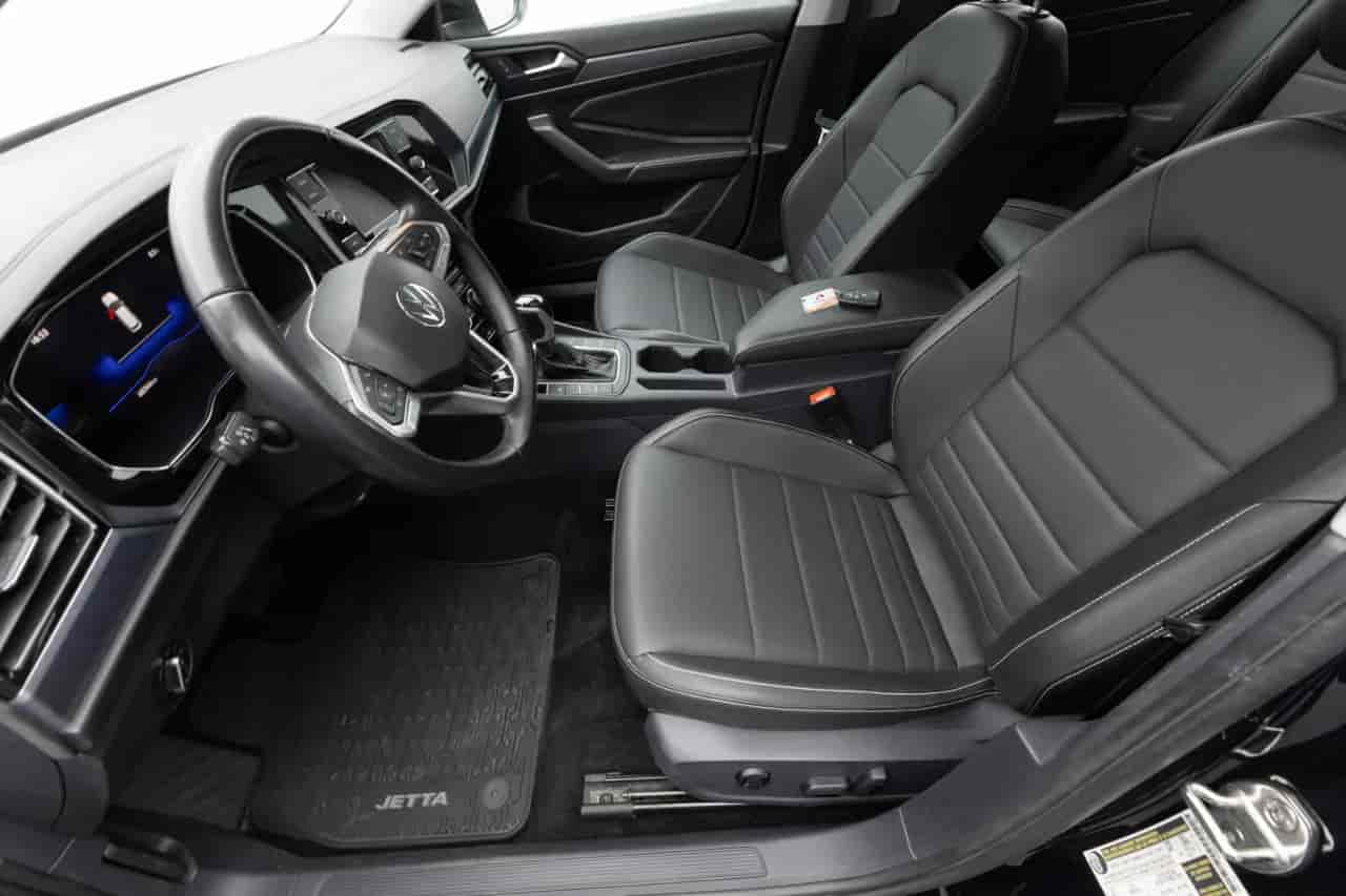VOLKSWAGEN Jetta - 9