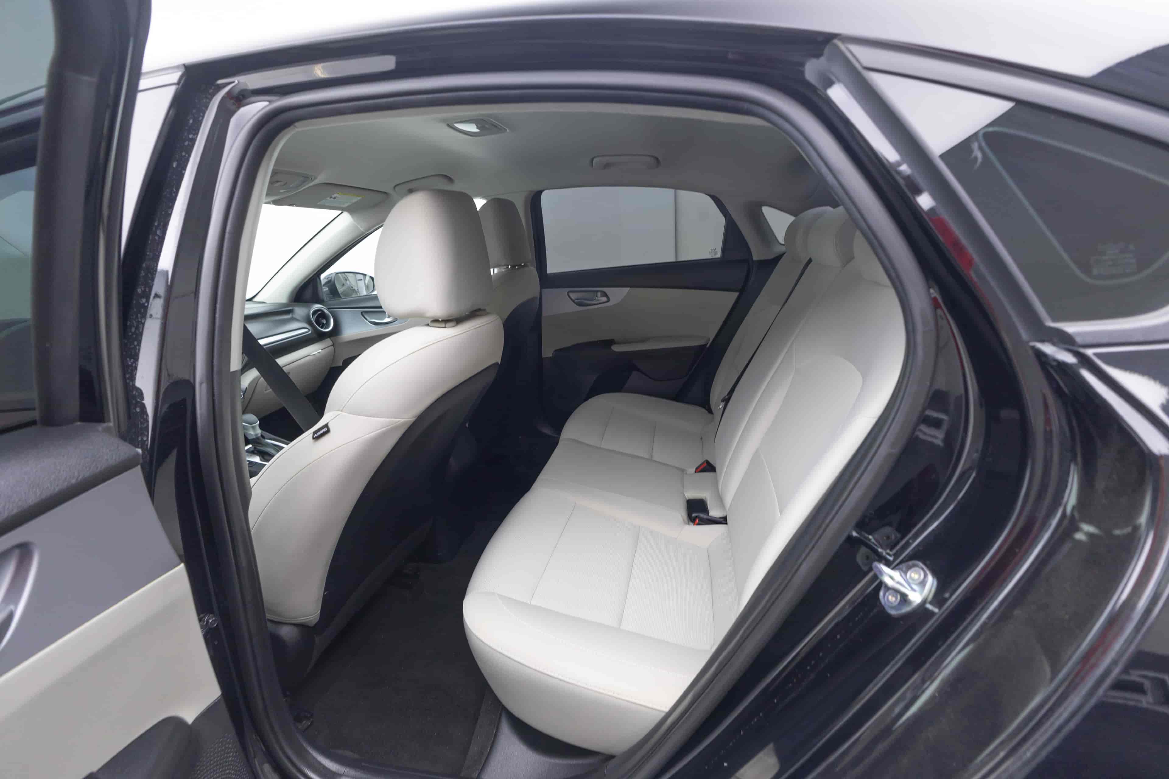 KIA Forte - 7