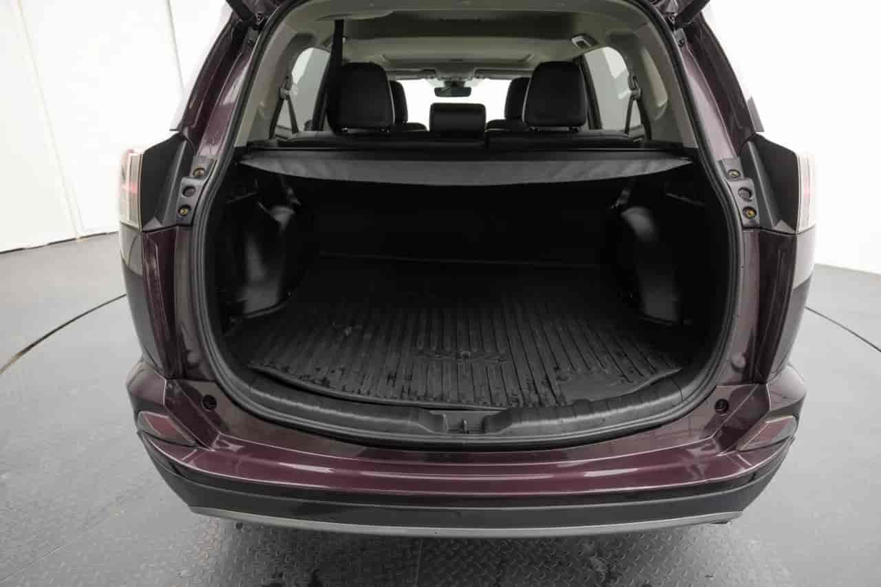 TOYOTA RAV4 - 9