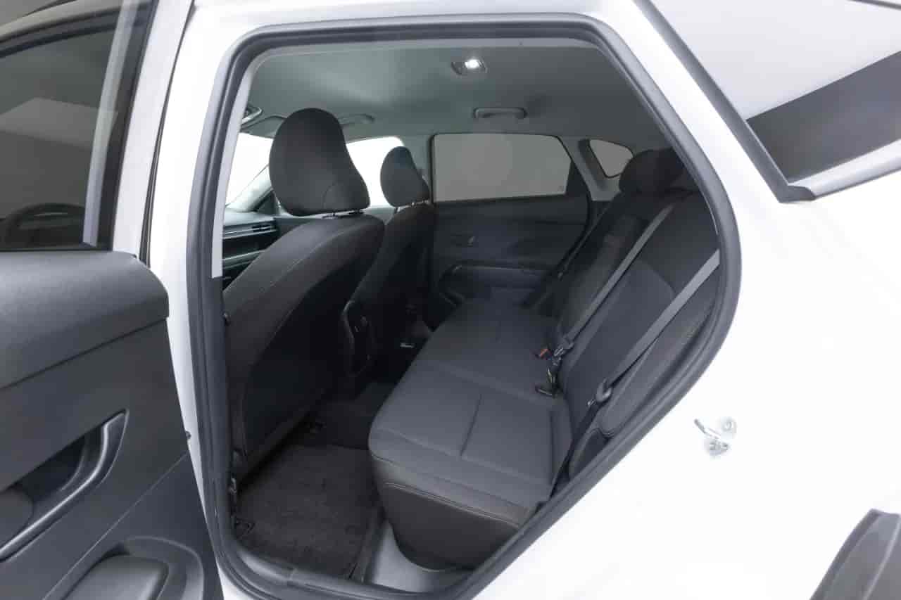 HYUNDAI Kona - 8