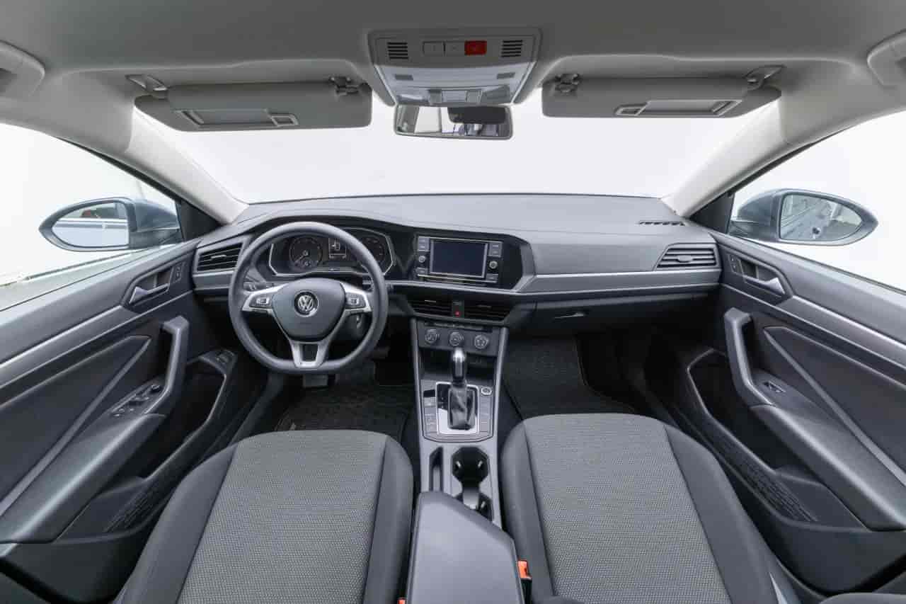 VOLKSWAGEN Jetta - 9