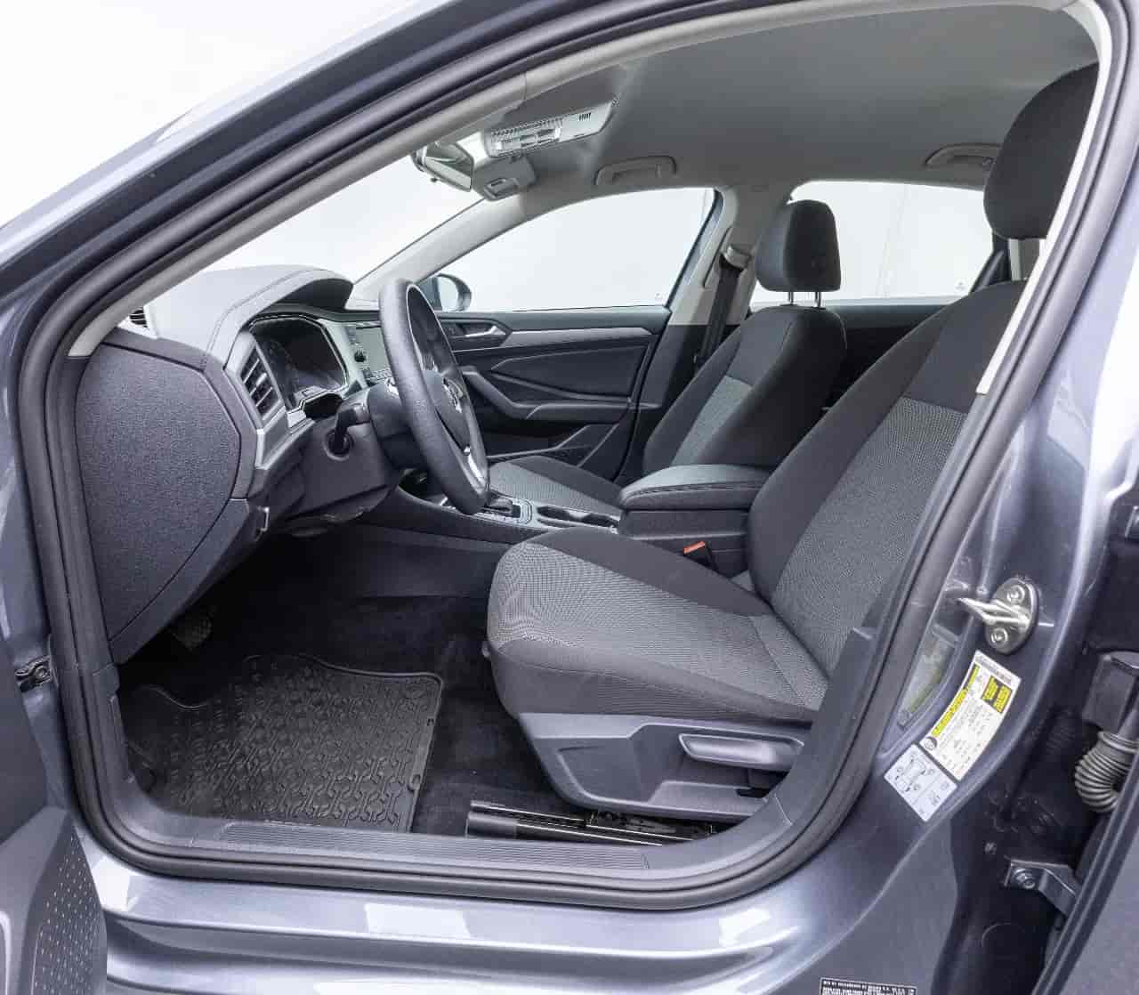 VOLKSWAGEN Jetta - 10
