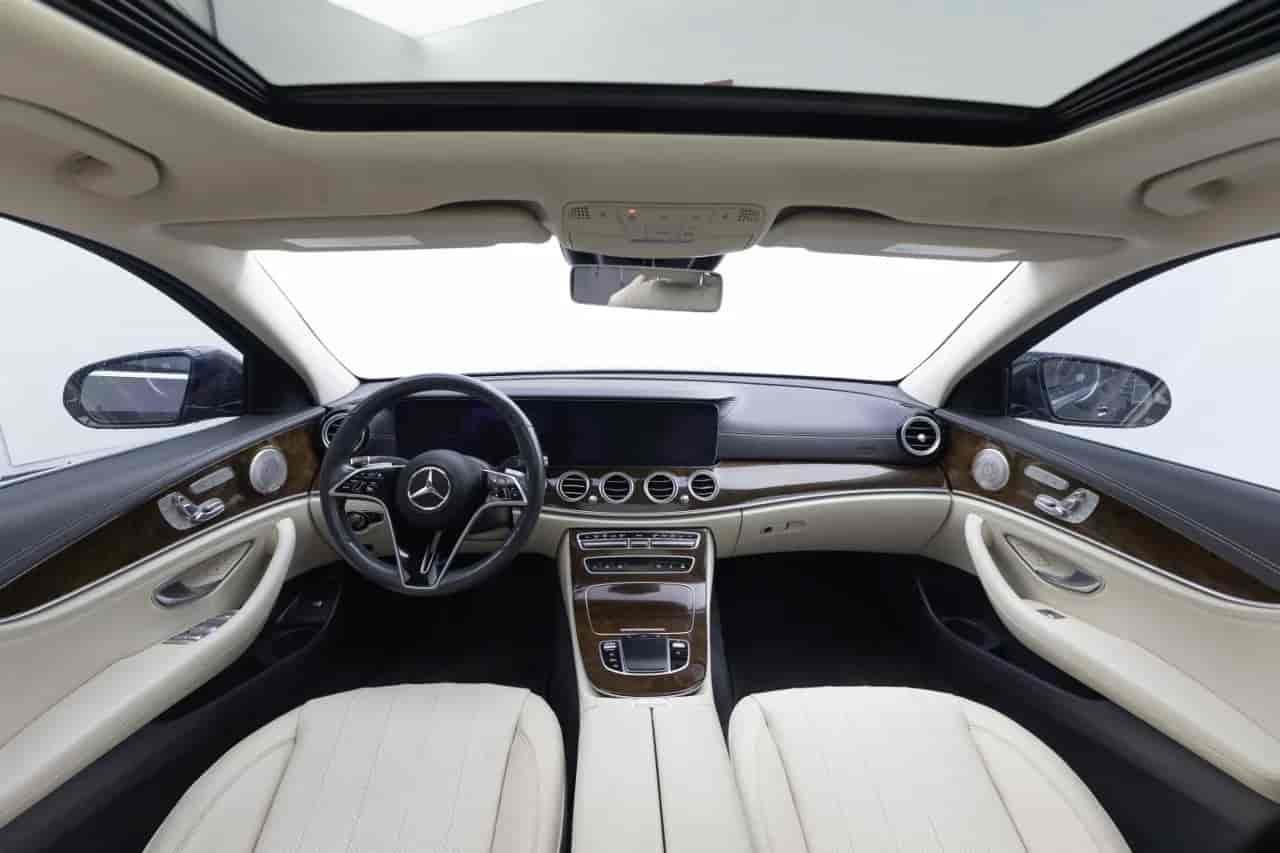 MERCEDES-BENZ E-Class - 9