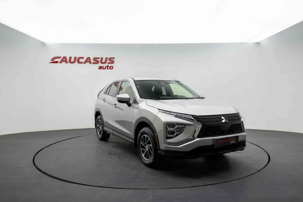 MITSUBISHI Eclipse Cross - 3