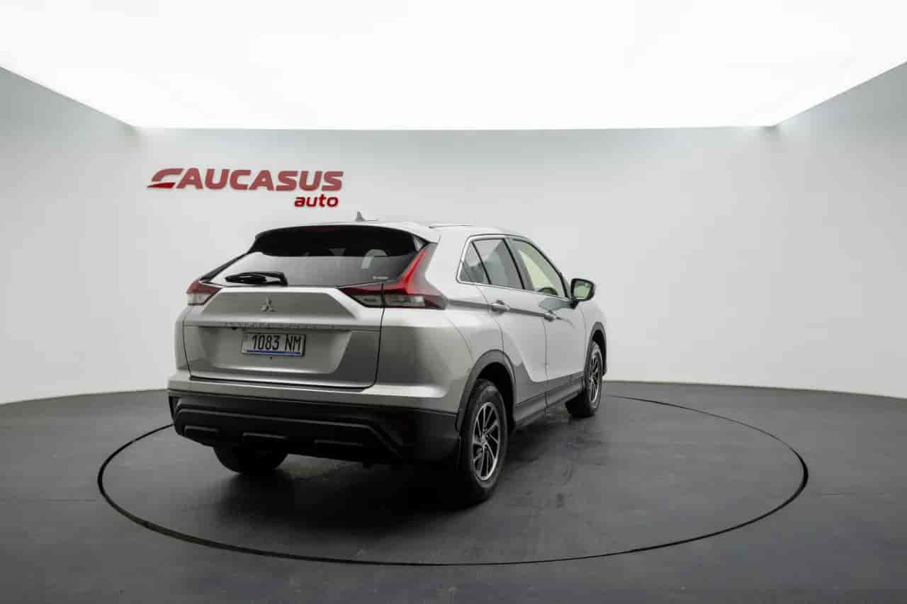 MITSUBISHI Eclipse Cross - 4