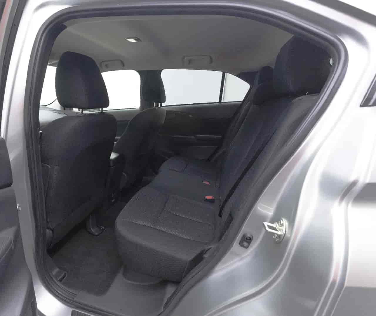 MITSUBISHI Eclipse Cross - 8