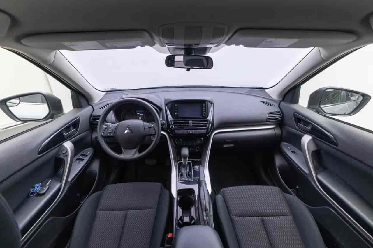 MITSUBISHI Eclipse Cross - 9