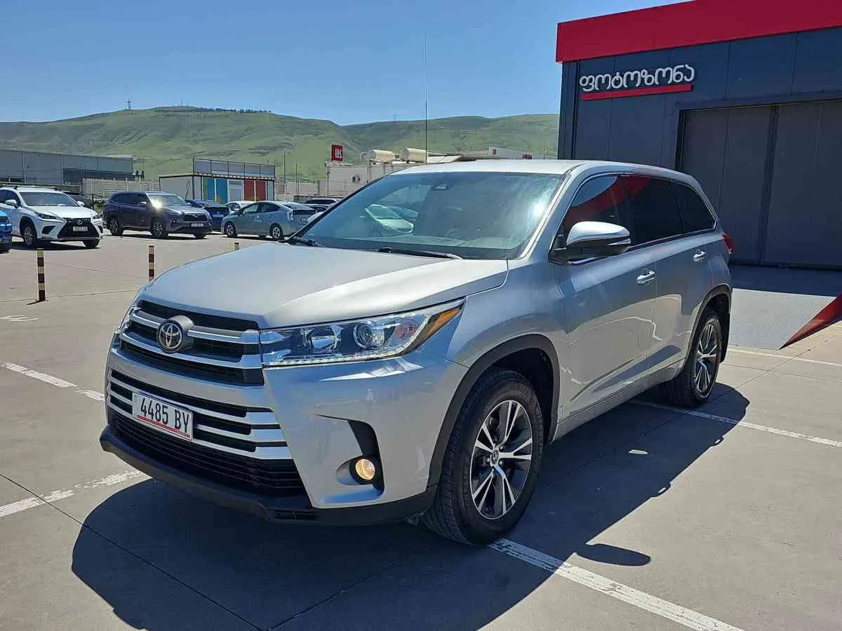 TOYOTA Highlander - 1