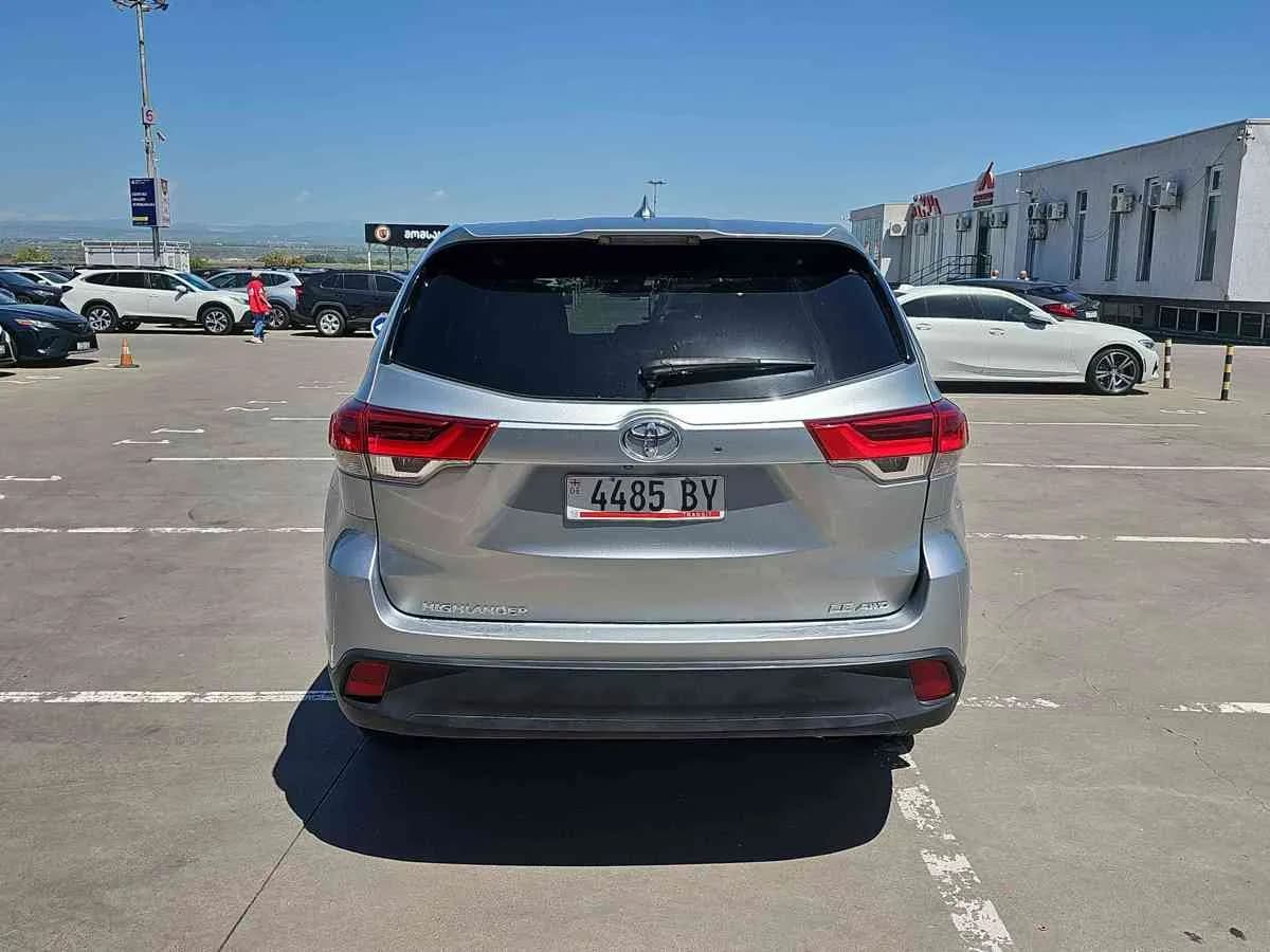 TOYOTA Highlander - 5