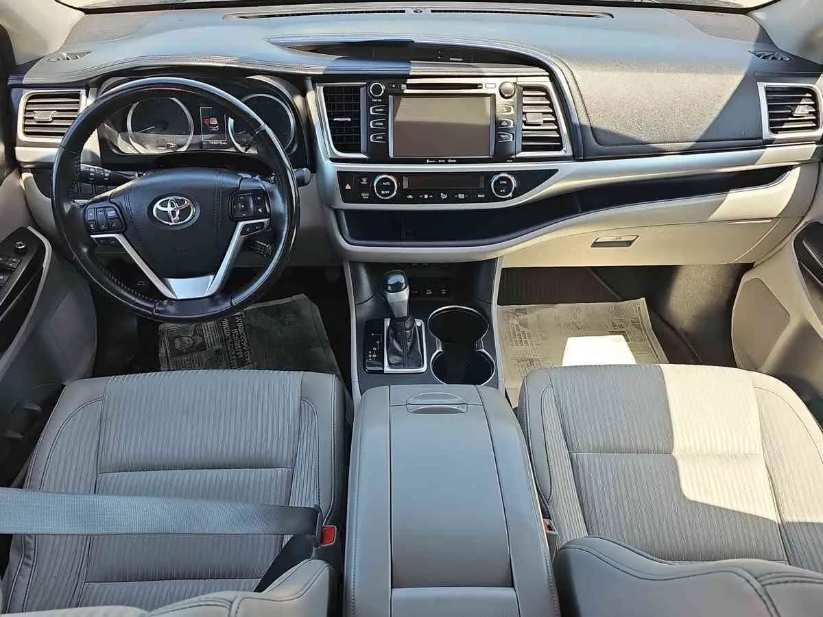 TOYOTA Highlander - 8