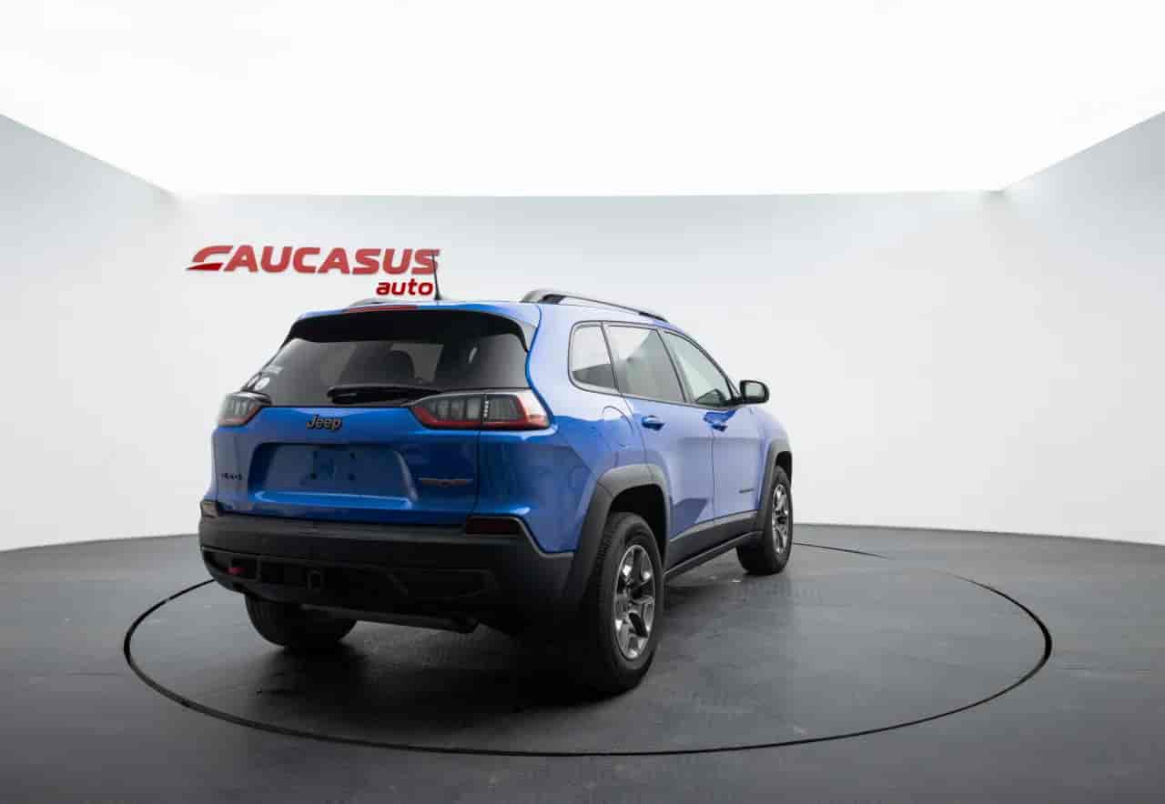 JEEP Cherokee - 4