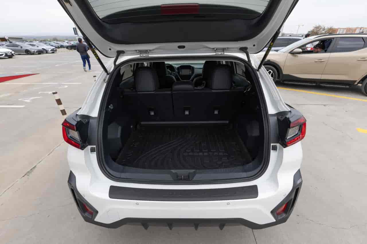 SUBARU Crosstrek - 7