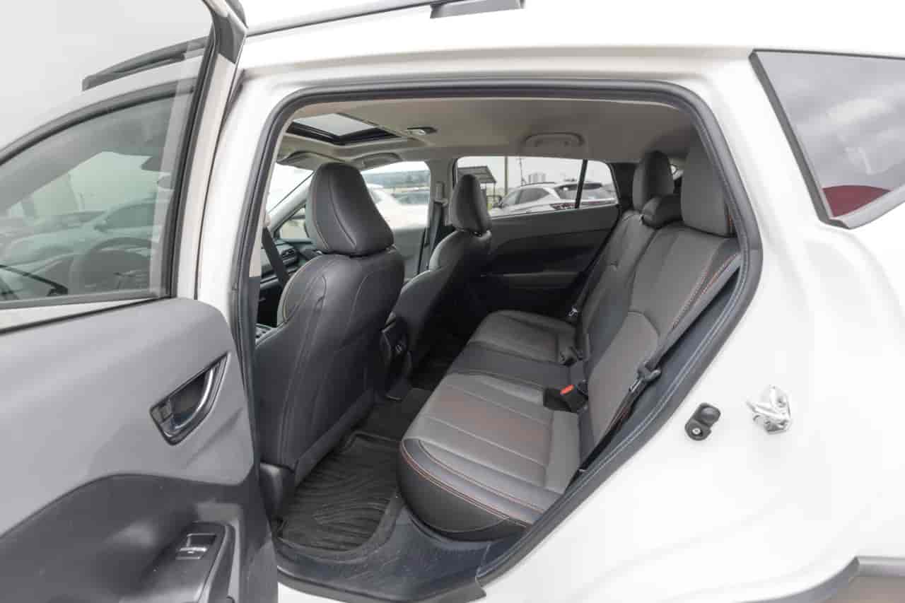 SUBARU Crosstrek - 8