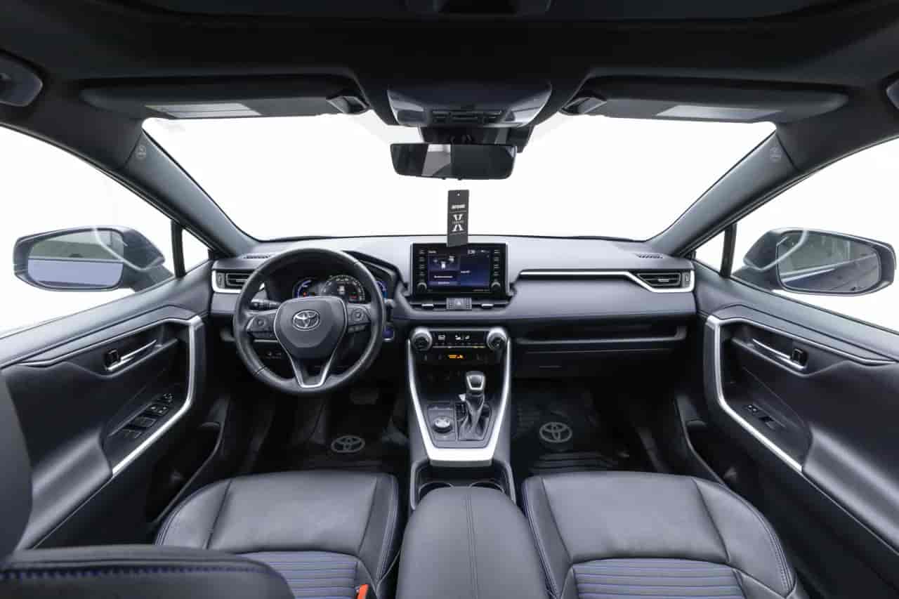 TOYOTA RAV4 - 9