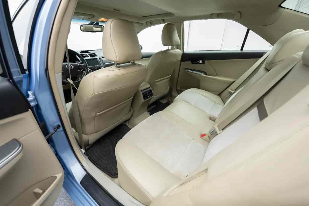 TOYOTA Camry - 8