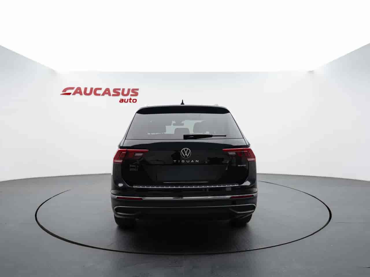 VOLKSWAGEN Tiguan - 5