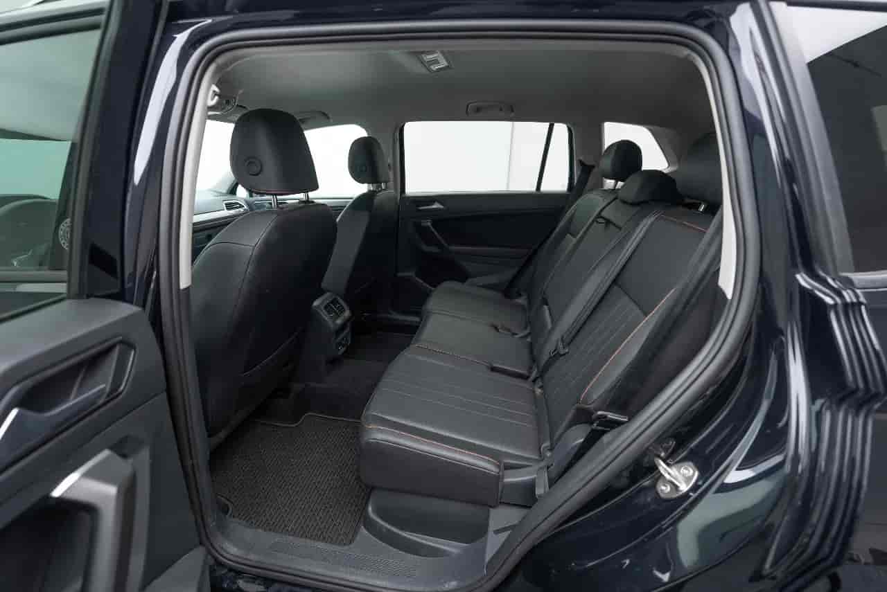 VOLKSWAGEN Tiguan - 8