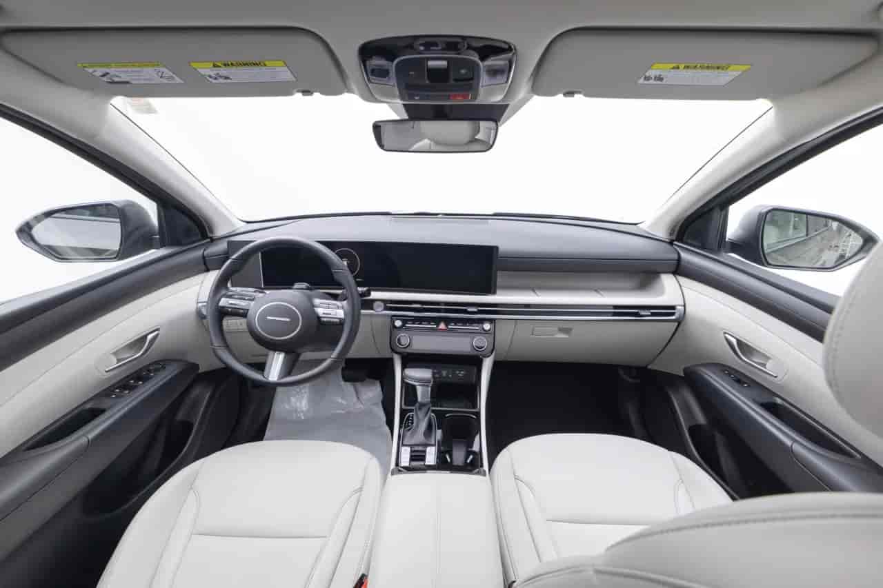 HYUNDAI Tucson - 9