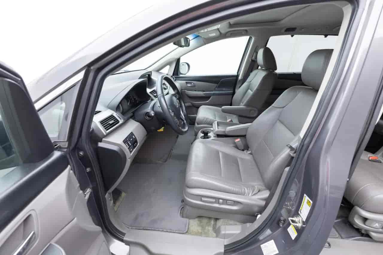 HONDA Odyssey - 10